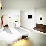 Apartmán Beachfront Perissa (Santorini)