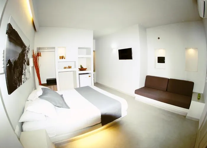 Апартаменты Beachfront Перисса