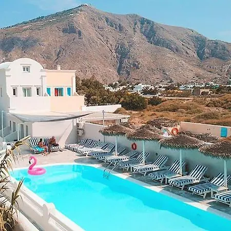 Beachfront * Perissa (Santorini)